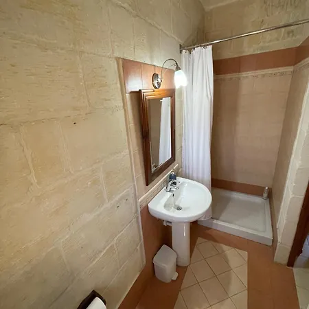 Boutique Gozo Rum i privatbostad Kerċem